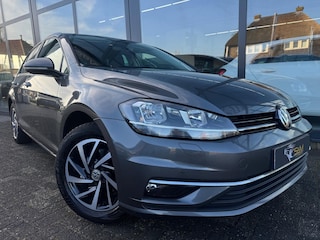 Volkswagen Golf 1.5 TSI Highline Business R