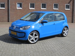 Volkswagen Up 1.0 move up! BlueMotion Executive * Rijklaarprijs incl. garantie * Airco * Electrische Ramen * Audio * Navi *