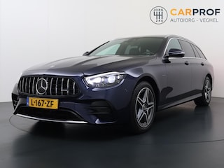 Mercedes-Benz Estate 300 de AMG Line Facelift Panoramadak Sfeer verlichting