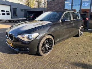 BMW 116i Executive ECC Automaat PDC Stoelverw