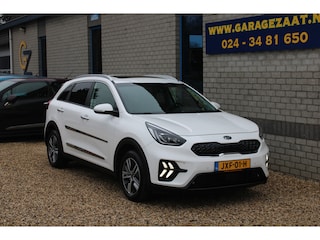 Kia Niro 1.6 GDi PHEV BusinessLine leder schuifdak Trekhaak All season banden