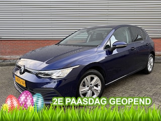 Volkswagen Golf 1.5 TSI Life | Camera | Lounge Pakket | Extra Getint Glas Achter |