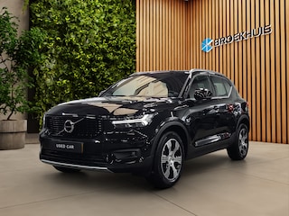Volvo XC40 2.0 T4 Inscription | Achteruitrijcamera | Cruise control adaptief | Stuurwiel verwarmd