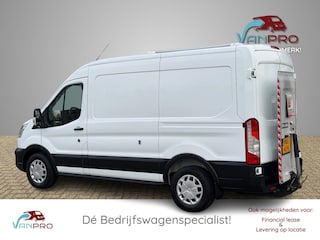 Ford Transit 350 2.0 TDCi 130PK L2H2 / Laadlift / Koeling / NL Auto NAP / Zonnepanelen / Navi / Koelwagen / Laadklep