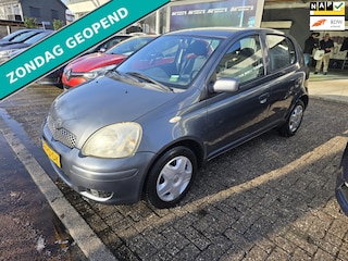 Toyota Yaris 1.3 VVT-i S-Line |2E EIGENAAR | 12MND GARANTIE | NW APK | AIRCO |