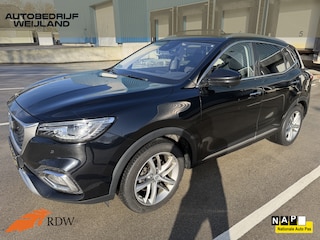 MG EHS 1.5 TGDI Luxury 258PK Black Edition panoramadak I Leer I Stoelverwarming I elek.stoelen I apple carplay I 360