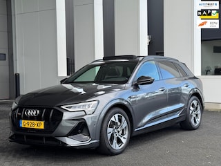 Audi e-Tron quattro Launch edition Black 2x S - LINE, panoramadak, 1/2 lederen sportinterieur, vele opties, NL auto
