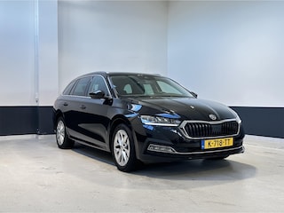 Skoda Octavia Combi 1.0 e-TSI Business Edition Automaat | Apple carplay/ Andoid auto | PDC | NL | 1 Eig|