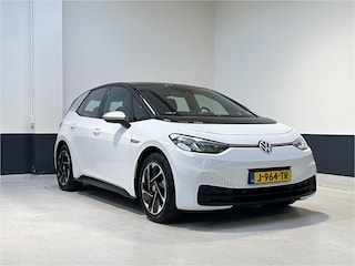 Volkswagen ID.3 First 58 kWh | SOH 91.6 % | Carplay| Android Auto | PDC | Navigatie | NL | 1 Eig |