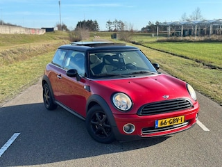 Mini Cooper 1.6 Pepper Sport FACELIFT (PANORAMADAK, AIRCO, PERFECT ONDERHOUDEN, NL-AUTO, ELEKTRISCHE RAMEN, ETC.)