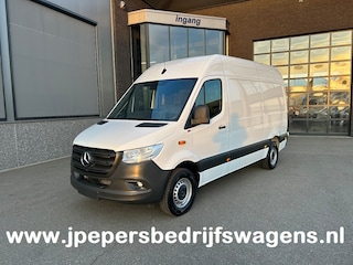 Mercedes-Benz Sprinter 317 CDI L2 H2 Automaat / 360 Camera / MBUX / Navigatie / Cruise control / Airco / 270 Graden achterdeuren