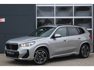 BMW X1 XDrive30e M-Sport Shadow | Pano | ACC | Memory | Massage | HUD | HK | Elek. Trekhaak