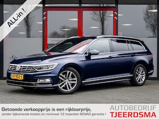 Volkswagen Passat Variant 1.4 TSI Highline Business R | Schuif/ Kantel Panorama Dak | Lederen Bekleding | 3x R-Line | Matrix LED | Adaptieve Cruise Control | Keyless Entry | Stoelverwarming | Voorruit Verwarmd | Sfeerverlichting | Metallic Lak |