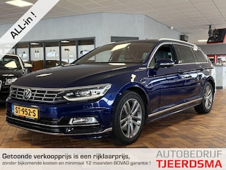 Volkswagen Passat Variant 1.4 TSI Highline Business R | Schuif/ Kantel Panorama Dak | Lederen Bekleding | 3x R-Line | Matrix LED | Adaptieve Cruise Control | Keyless Entry | Stoelverwarming | Voorruit Verwarmd | Sfeerverlichting | Metallic Lak |
