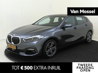 BMW 118i Executive Edition | Navigatie / LM Velgen / Trekhaak