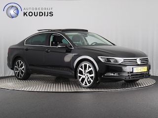 Volkswagen Passat 1.4 TSI Comfortline Business (NL-Auto / Pano / Camera / ACC / 19'')