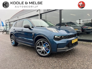 Lynk & Co 01 1.5 261pk plug in Hybrid 7DCTH , PANODAK , 360 gr camera , Carplay