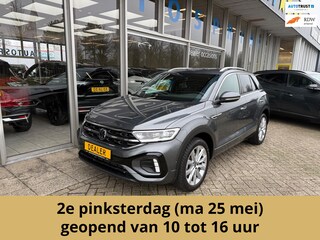 Volkswagen T-Roc 1.5 TSI R-Line Business 150PK / ACHTERUITRIJCAMERA / CARPLAY