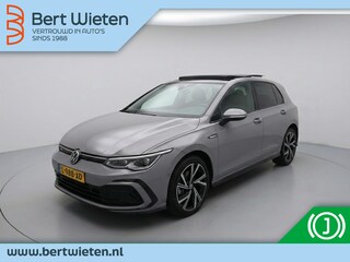 Volkswagen Golf 1.5 eTSI R-Line | Geen import | Panoramadak | LED