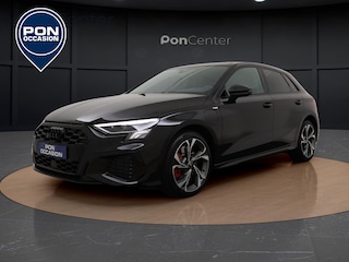 Audi A3 Sportback 45 TFSI e 245 PK S-Line | Sportstoelen | Optiek Zwart | CarPlay | Parkeerhulp | Stoelverwarming | 18'' |