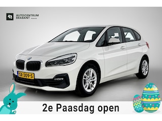 BMW 2-serie Tourer 218i Executive Automaat (NAVIGATIE, PARKEERSENSOREN, LED, CLIMA, DEALER ONDERHOUDEN)