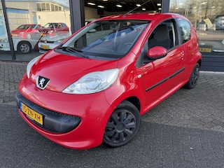 Peugeot 107 1.0-12V XS