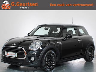 Mini Cooper 1.5 Business Cruise Control, Navigatie, Bluetooth,