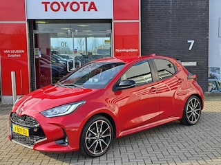 Toyota Yaris 1.5 Hybrid 130 GR SPORT TREKHAAK ADAPTIVE CRUISECONTROL ACHTERUITRIJCAMERA