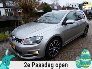Volkswagen Golf 1.4 TSI 140pk Highline Automaat 5-deurs Clima Navi Trekhaak