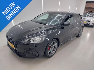 Ford Focus 1.0 EcoBoost Hybrid ST Line X Business Af neembare trekhaak | Pdc | Keyless | Navigatie