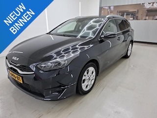 Kia Ceed Sportswagon 1.5 T-GDi DynamicPlusLine Automaat | Trekhaak | Keyless | Stoel + Stuurverwarming