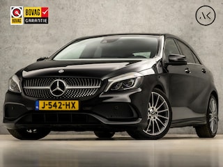Mercedes-Benz A-klasse 180 AMG Sport Automaat (APPLE CARPLAY, GROOT NAVI, CAMERA, LEDER, STOELVERWARMING, SPORTSTOELEN, GETINT GLAS, KEYLESS START, NIEUWE APK, NIEUWSTAAT)