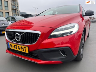 Volvo V40 1.5 T3 Summum Vol Optie Clima Cruise PDC LMV StoelVerwarming Nieuwe Apk Beurt