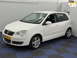 Volkswagen Polo 1.6-16V Comfortline / AIRCO / NAP / NETTE AUTO