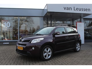 Toyota Urban Cruiser 1.3 VVT-I ASPIRATION TREKHAAK AIRCO EL-RAMEN & SPIEGELS LM-VELGEN RADIO