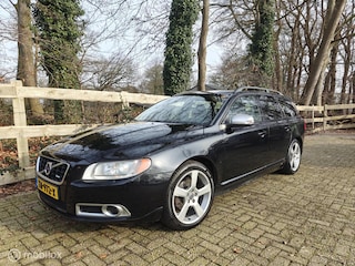 Volvo V70 1.6 T4 R-Design|Trekhaak|Xenon|Stoelverw.|Nette auto