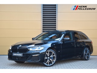 BMW 5-serie Touring 540i xDrive High Executive * M-Sport * Stuurverwarming * Comfortstoelen * Panoramadak * Facelift * Laser *