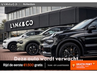 Lynk & Co 02 Core | Panoramadak | Stoelverwarming | Parkeercamera |