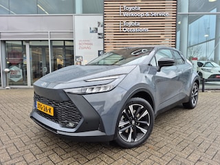 Toyota C-HR 2.0 Plug-in Hybrid 220 Dynamic Automaat | Navigatie | Dode hoek detectie | LED | Stoel/Stuur verwarming | PDC V+A |