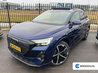 Audi Q4 40 Launch edition S Competition 77 kWh 204pk | Achteruitrijcamera | Navigatie | Adaptive cruise control | Panoramadak | Elektrisch verstelbare voorstoelen | 21" LMV