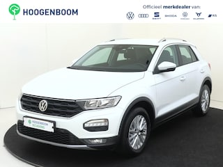Volkswagen T-Roc 1.0 TSI Style | Parkeersensoren | Adaptieve cruise control | CarPlay | Navigatie | Airco |