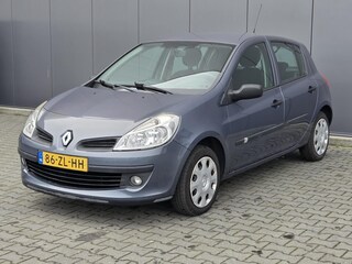 Renault Clio 1.2-16V Special Line 5Drs