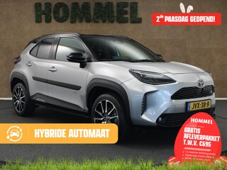Toyota Yaris Cross 1.5 Hybrid 130 GR SPORT - ADAPTIEVE CRUISE CONTROL - STOELVERWARMING VOORSTOELEN - STUURWIELVERWARMING - DODEHOEKDETECTIE - KEYLESS ENTRY/START - APPLE CARPLAY/ANDROID AUTO - CAMERA - EXTRA GETINT GLAS - PARKEERSENSOREN VOOR + ACHTER - STOOTLIJSTEN