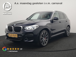 BMW X3 xDrive30e M Sport Plug In Hybrid 293pk Dealer O.H. PHEV | Trekhaak Af Fabriek | Head Up | 360 Camera | Adaptief Onderstel | Lederen Sportstoelen & Stuur Verwarmd | Sfeerverlichting | Keyless | Blis | Navigatie | DAB | Virtual |