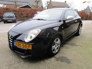 Alfa Romeo Mito 1.4 Progression airco apple carplay navi1eig