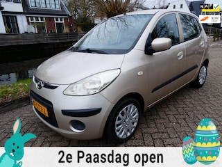 Hyundai i10 1.1 Dynamic Airco Automaat Hoge instap 4-Cilinder motor