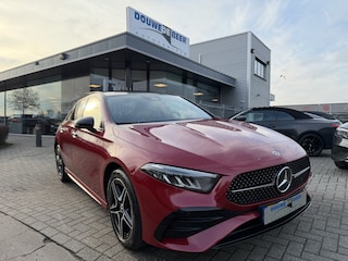 Mercedes-Benz A-klasse 250 e AMG Line Pano-Dak | Night | Keyless |