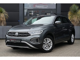 Volkswagen T-Roc 1.0 TSI Style 110pk Stoelverwarmming/AppleCarplay/Camera