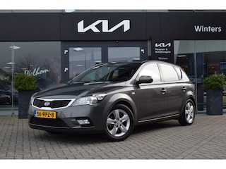Kia Ceed cee'd 1.4 CVVT Seven | Camera | Cruise Control | Airco | Navigatie | Bluetooth |