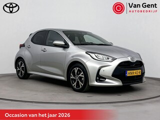 Toyota Yaris 1.5 Hybrid 115 Dynamic | Dodehoek detectie | Parkeersensoren voor/achter | Stoel-/stuurverwarming | Apple Carplay / Android Auto